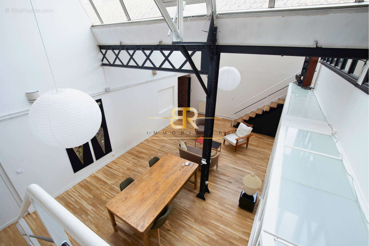 Appartement à PARIS-11E