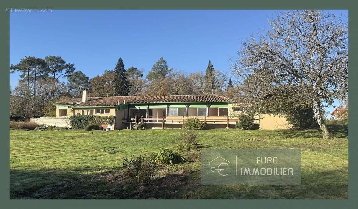 Maison à SAINT-SYMPHORIEN