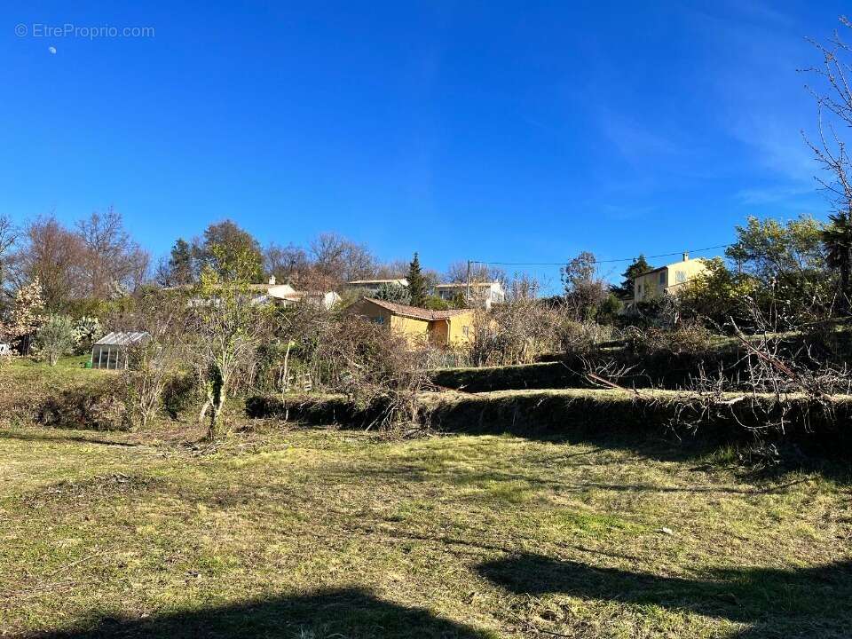 Terrain à VENCE