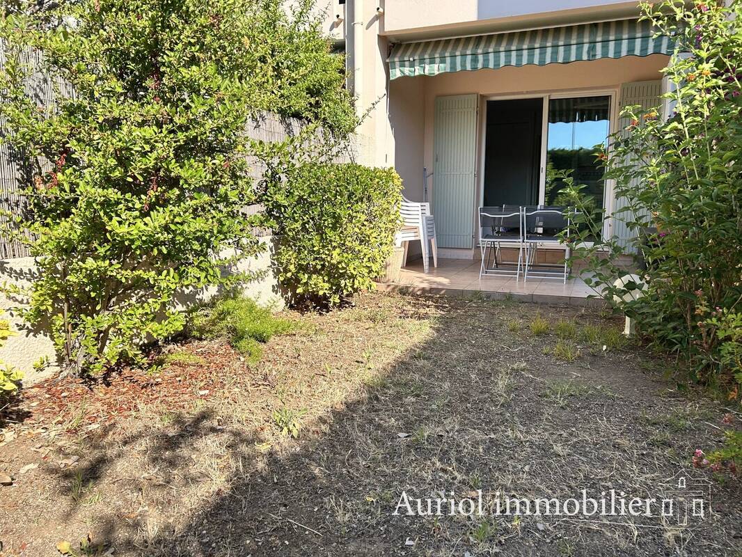 Appartement à SAINT-CYR-SUR-MER