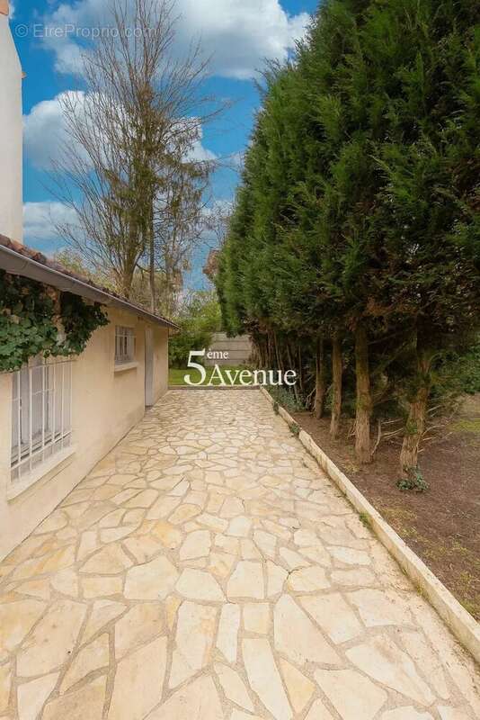 Maison à VILLIERS-SUR-MARNE