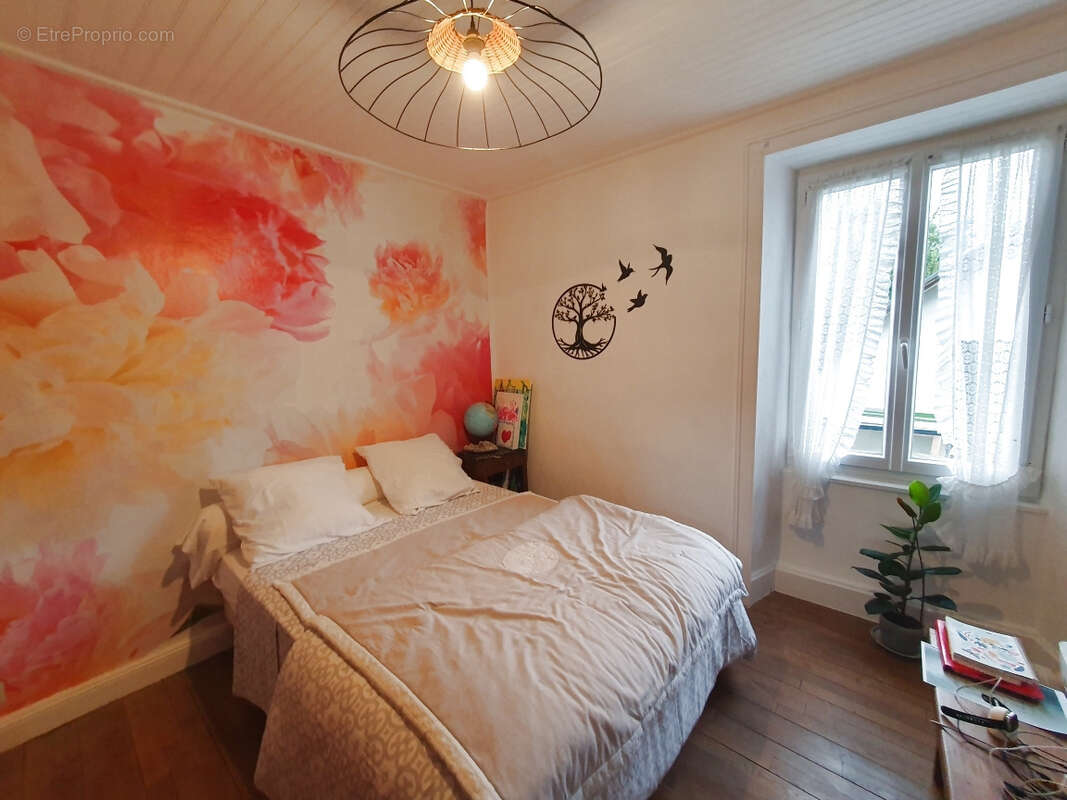 Maison à SAINT-PRIVAT