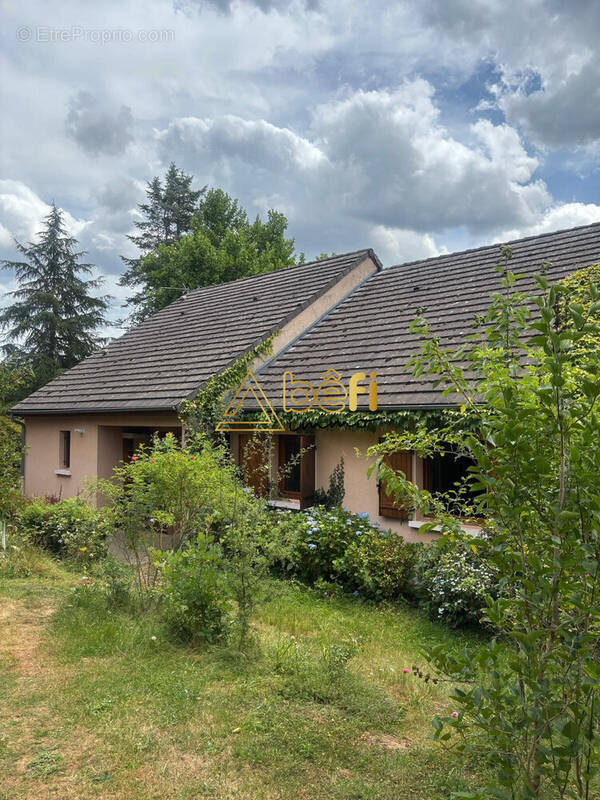 Maison à CHALVIGNAC