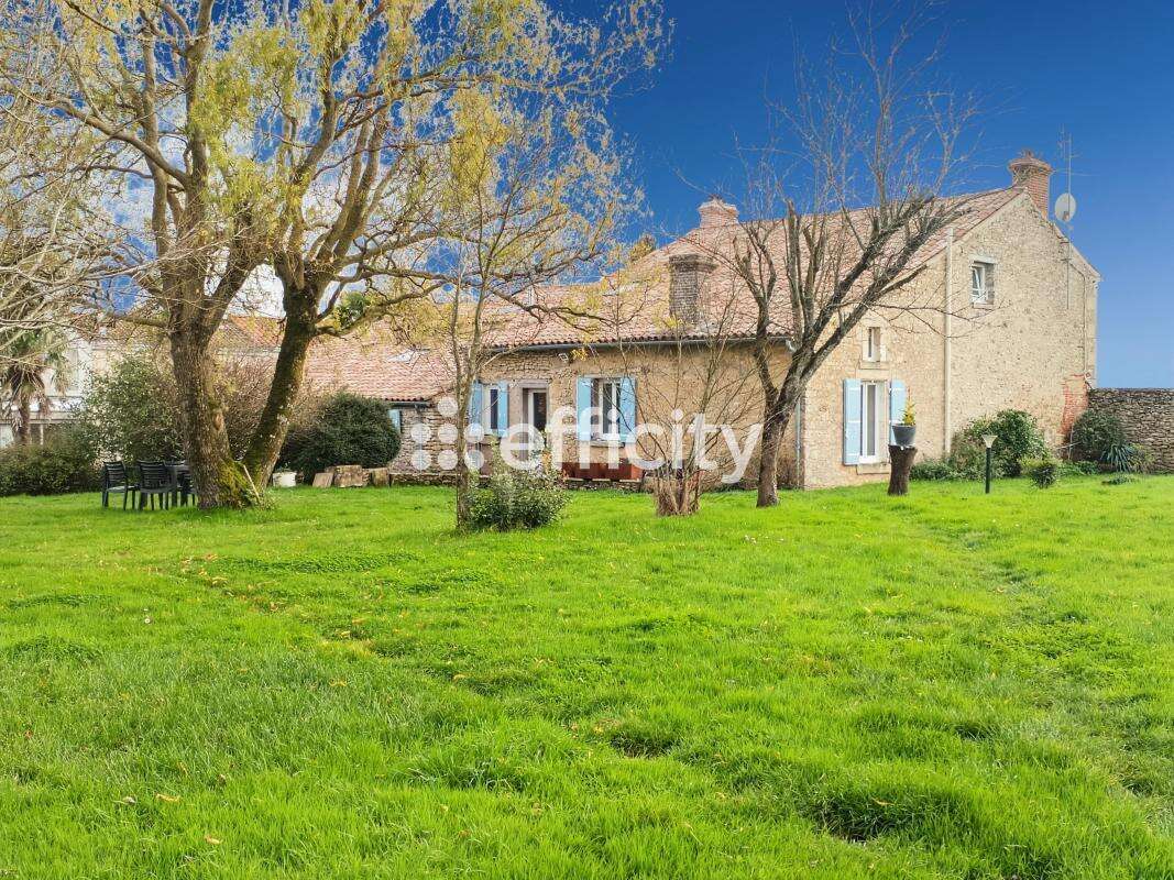 Maison à NIEUL-SUR-L&#039;AUTISE