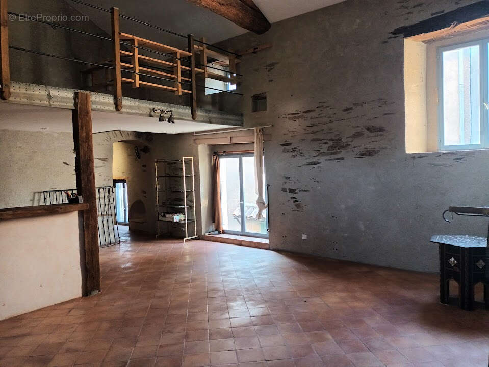 Maison à VILLARDONNEL