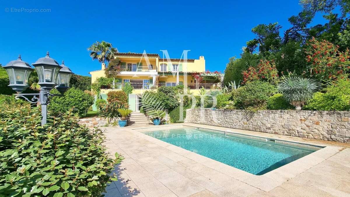 Maison à CANNES