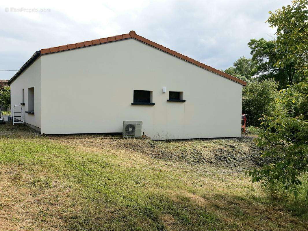 Maison à CULHAT