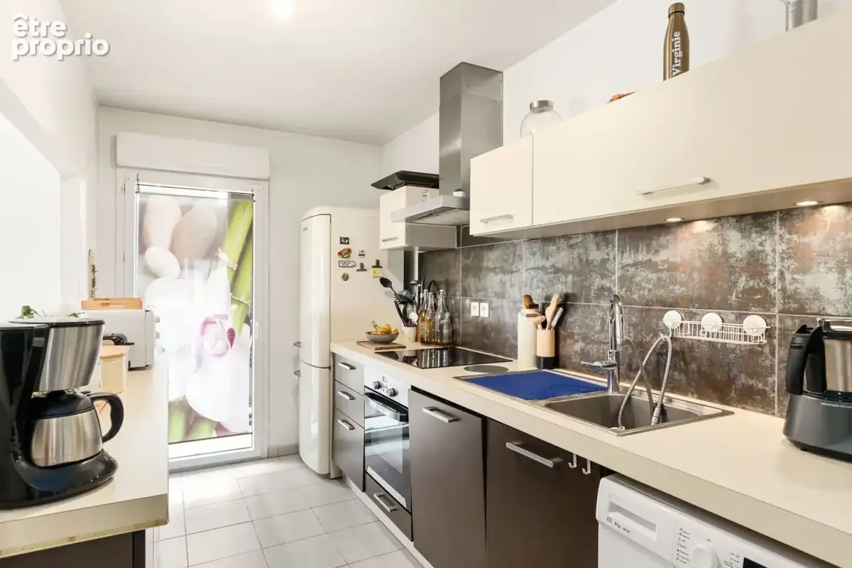 Appartement 4 pièces 87 m²  avec terrasse de 40 m2 en vente à Fréjus - photo 4