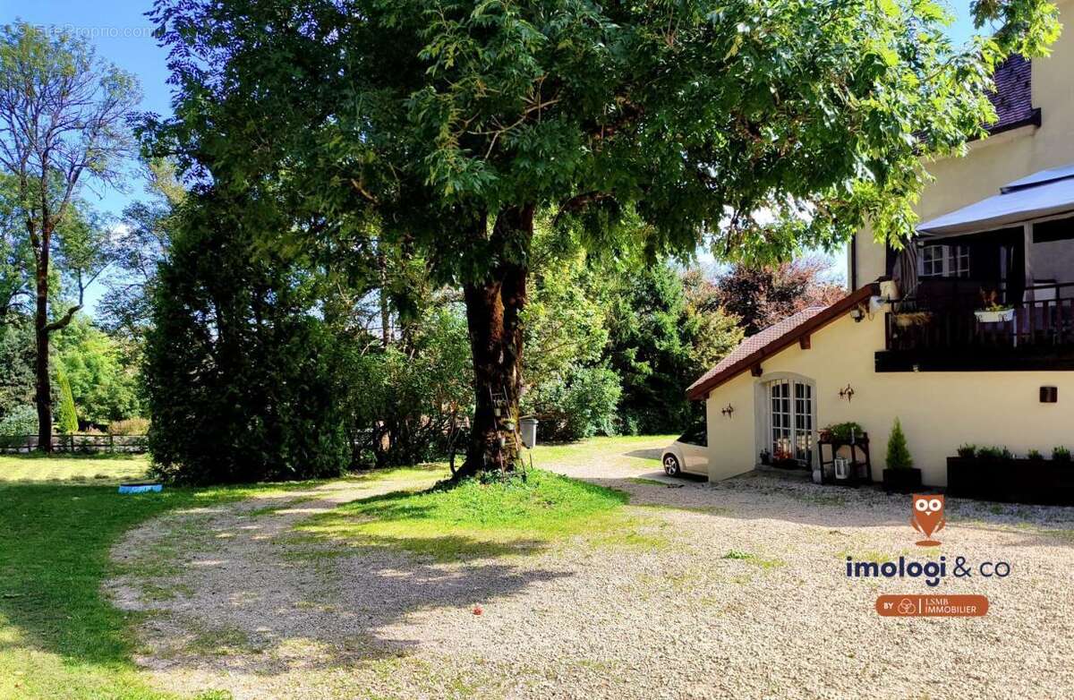 Maison à OYE-ET-PALLET