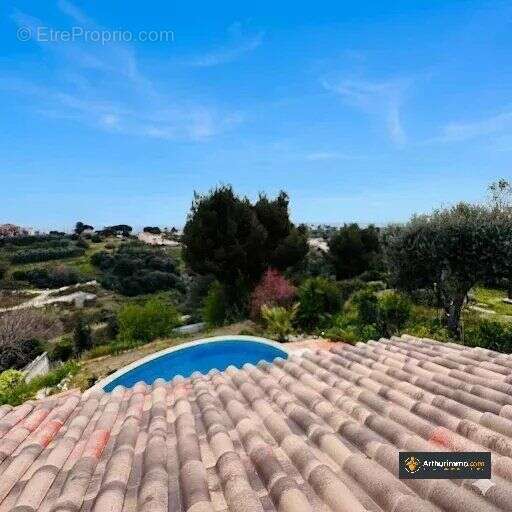Maison à CAGNES-SUR-MER