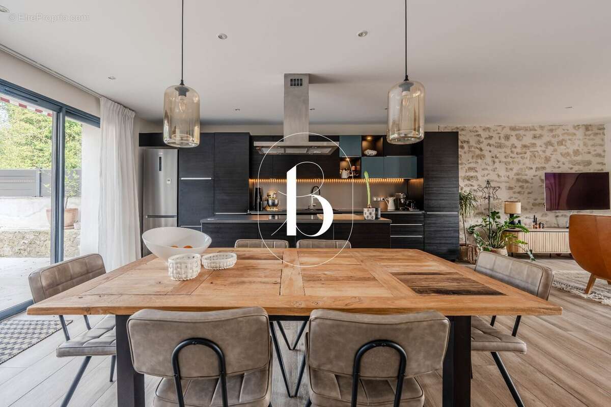 Maison à UZES