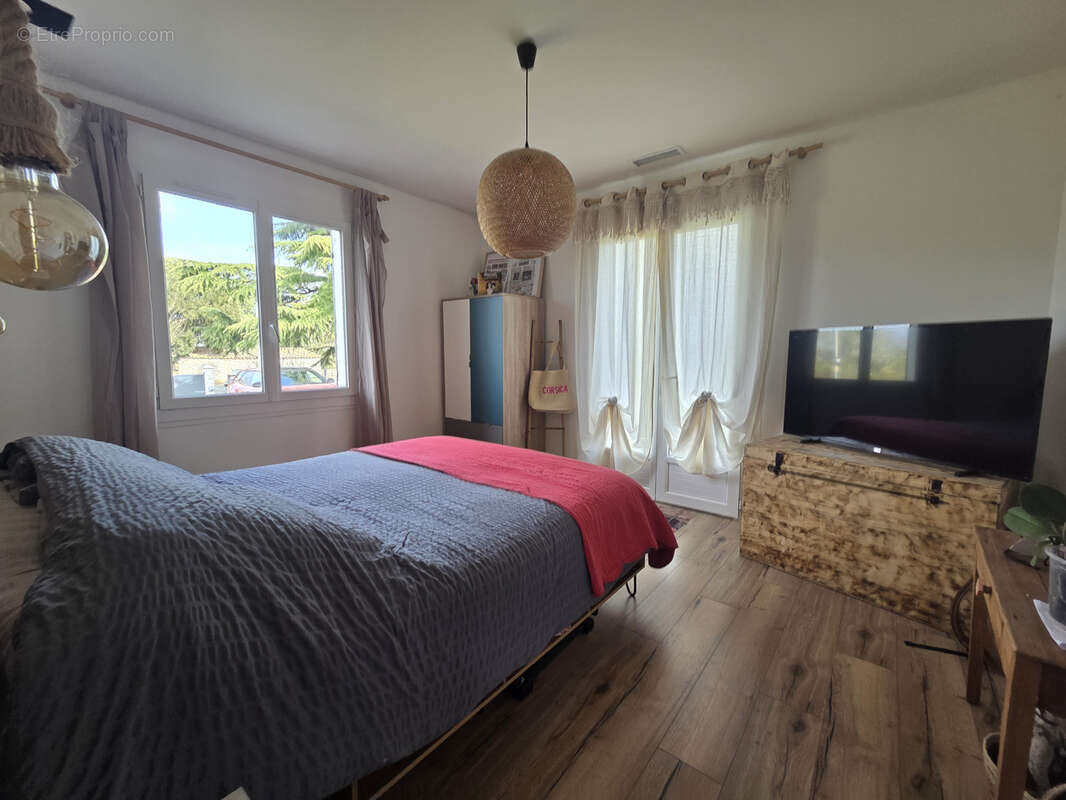 Maison à CASTILLONNES