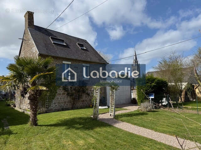 Maison à LA LANDE-PATRY