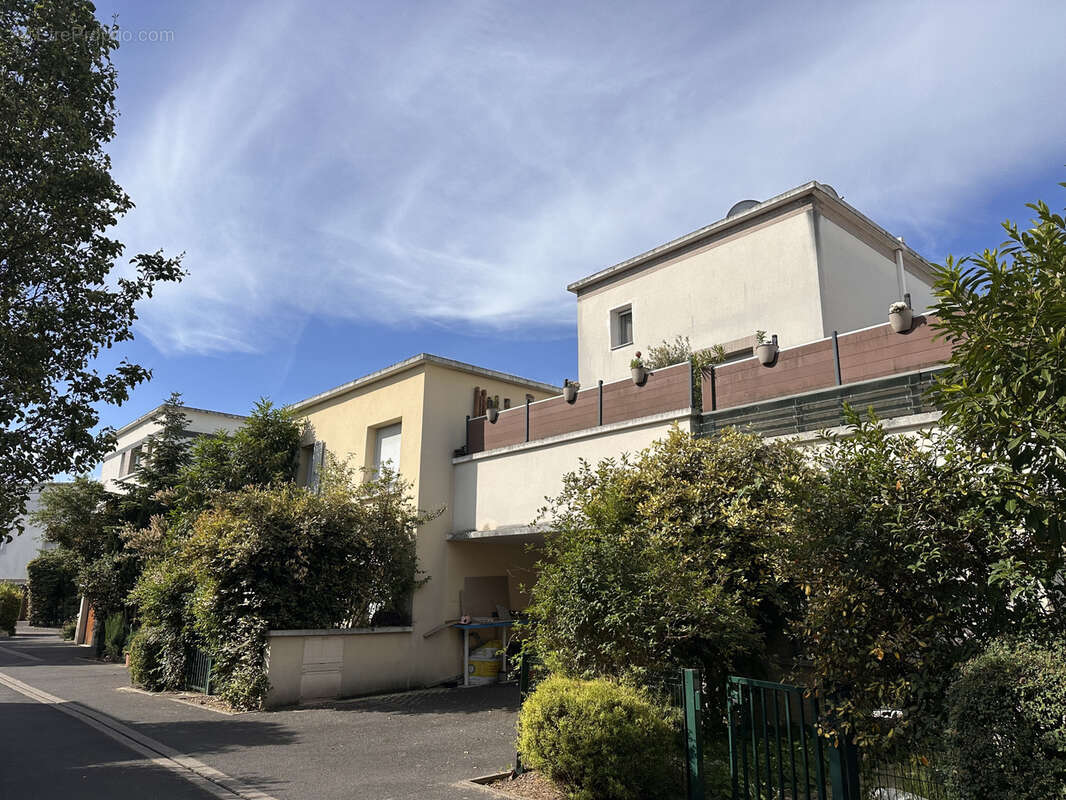 Appartement à STAINS