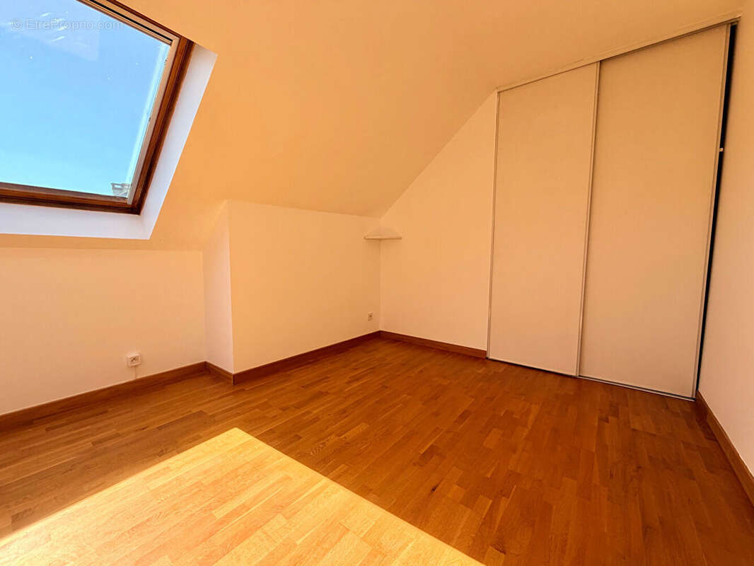Appartement 93m² à nanterre - photo 5