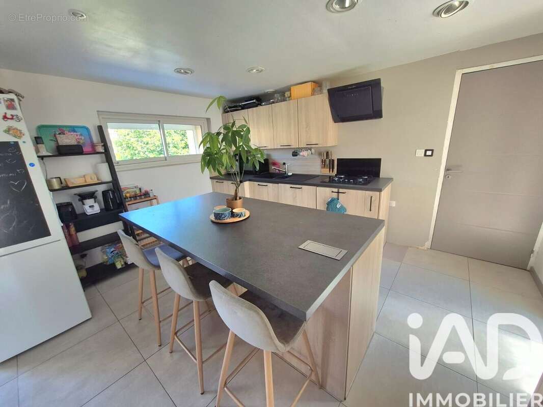Photo 2 - Maison à CASTRES
