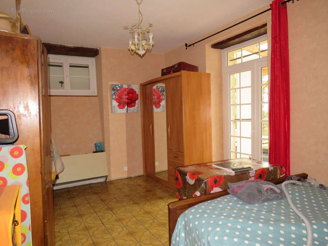 Maison à AIGUILLON