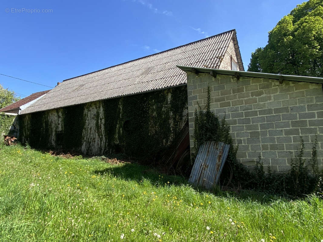 Ancienne ferme a renover - photo 11