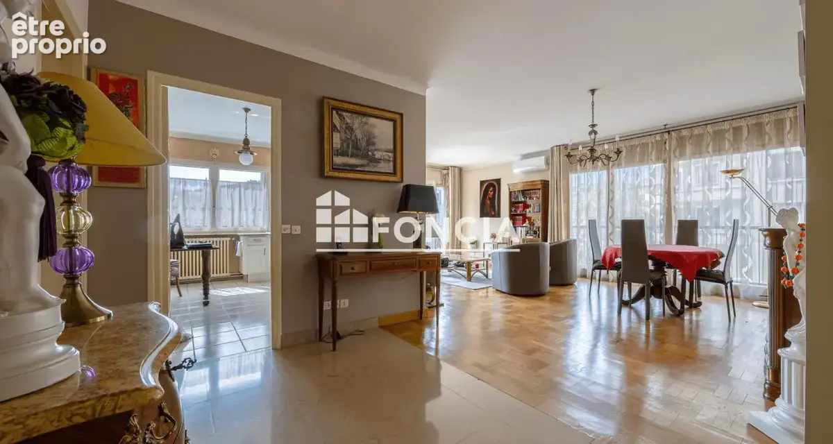 Annecy – avenue du rhône – spacieux t3 de 101,89 m² avec grand balcon et vue dégagée - photo 4