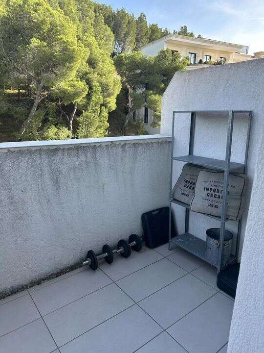 Appartement à CARRY-LE-ROUET