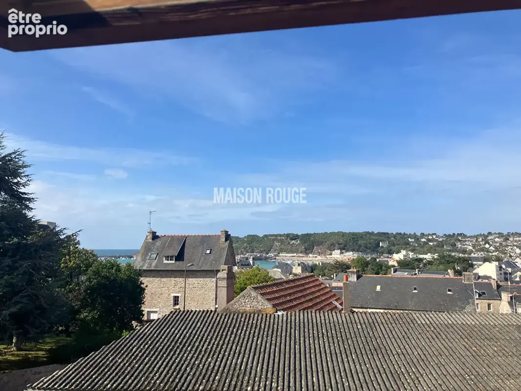 ERQUY centre bourg - Longère authentique en grès rose, emplacement privilégié & vue mer - photo 3