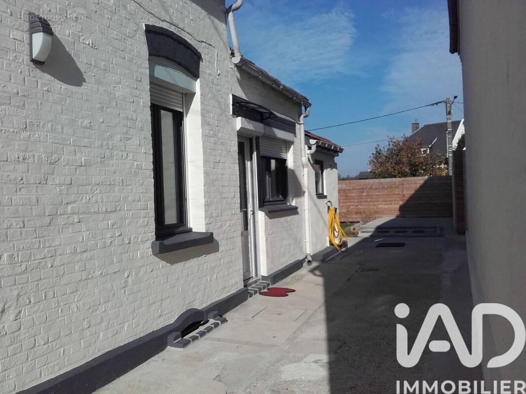 Photo 1 - Maison à HAMBLAIN-LES-PRES