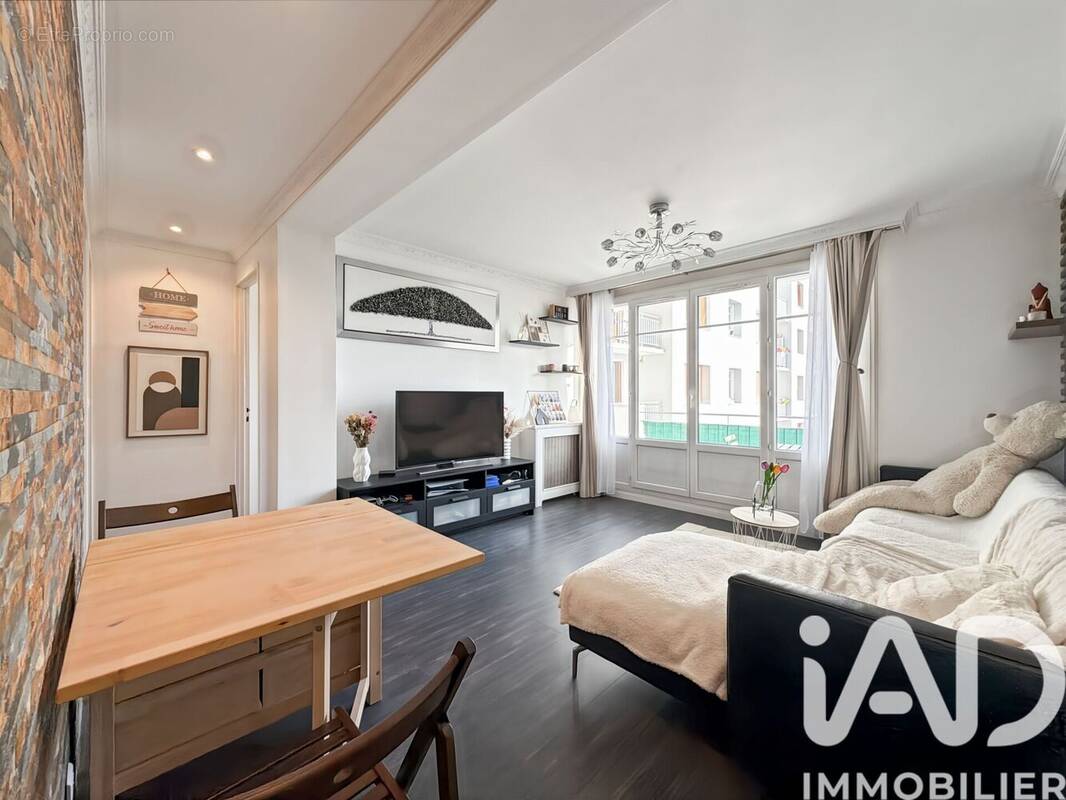 Photo 1 - Appartement à IVRY-SUR-SEINE