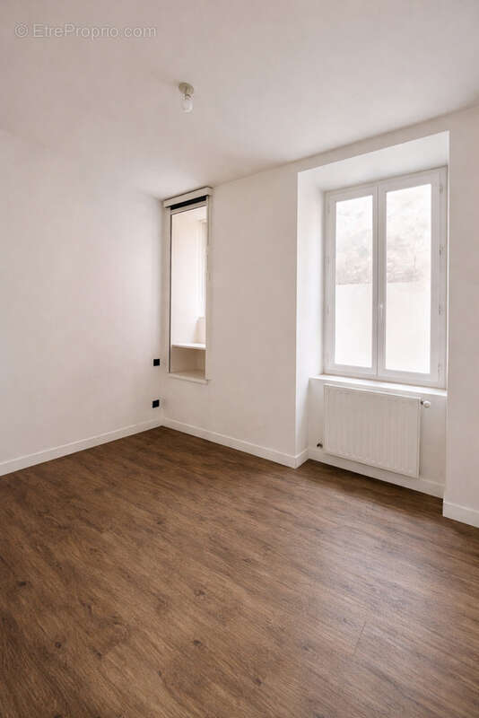 Appartement à SAINT-SYMPHORIEN-D'OZON