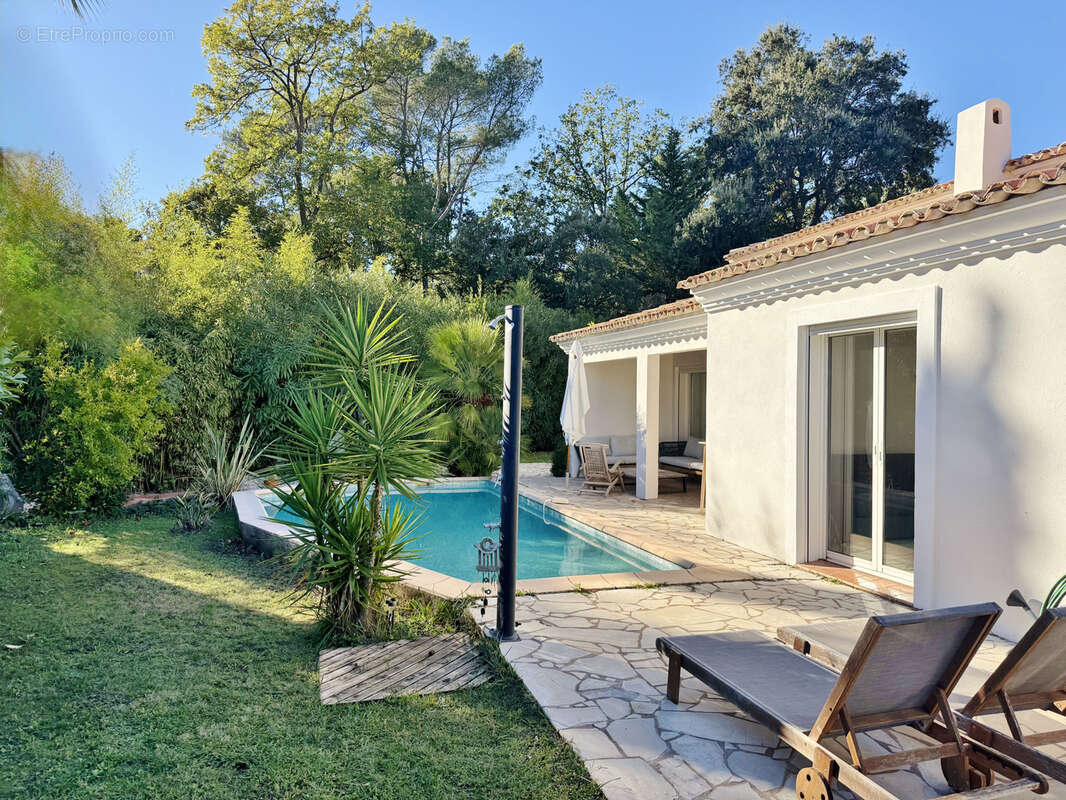 Maison à SAINT-RAPHAEL