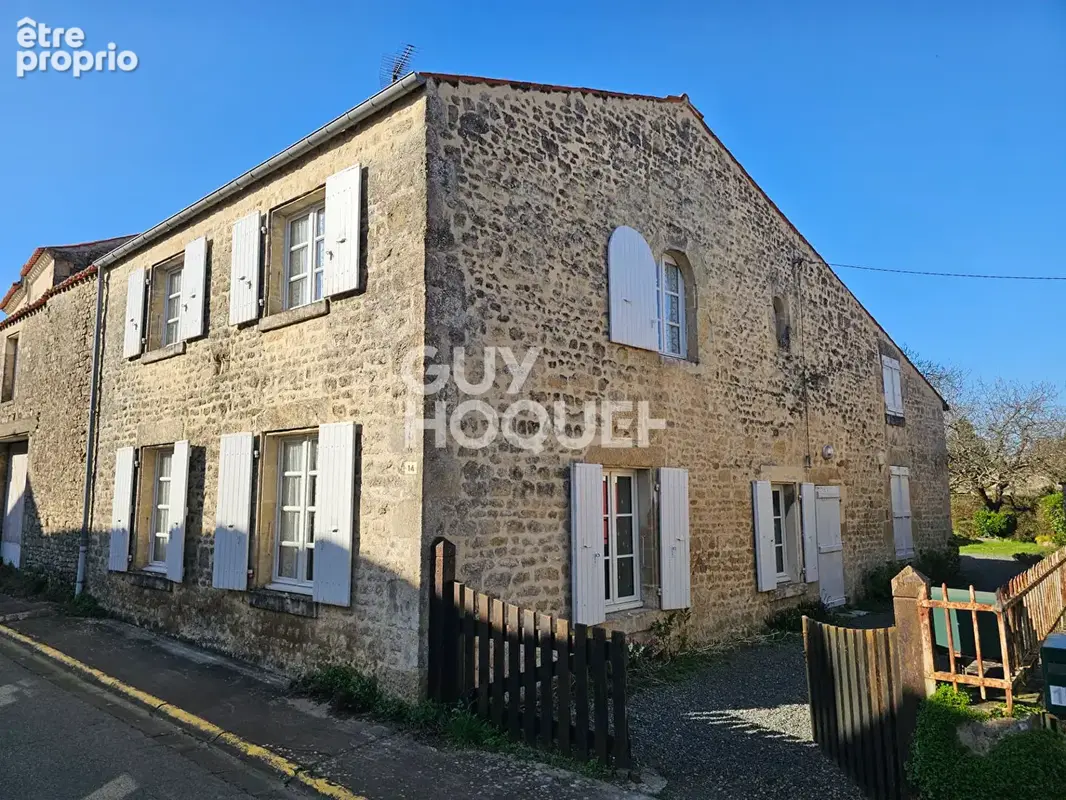 Maison 4 pièces 113 m² à vendre à Foussais-Payre (85240) - photo 1