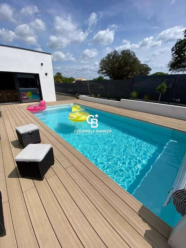 Maison à TALMONT-SAINT-HILAIRE