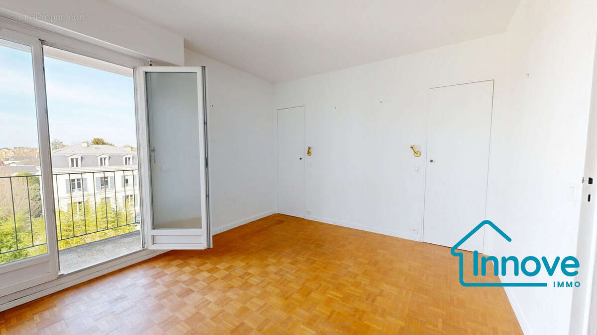 Appartement à VERSAILLES