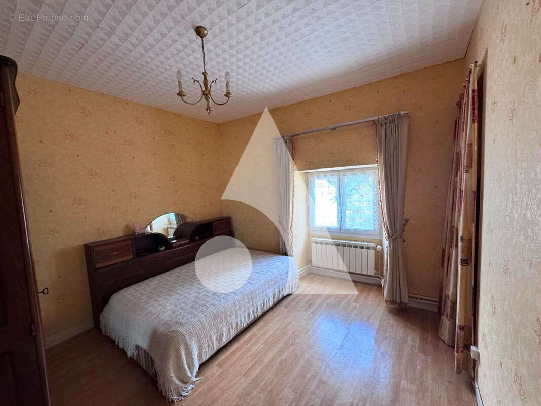 Charmante maison familiale avec projet gîte possible - AUTIGNY-LA-TOUR - photo 13