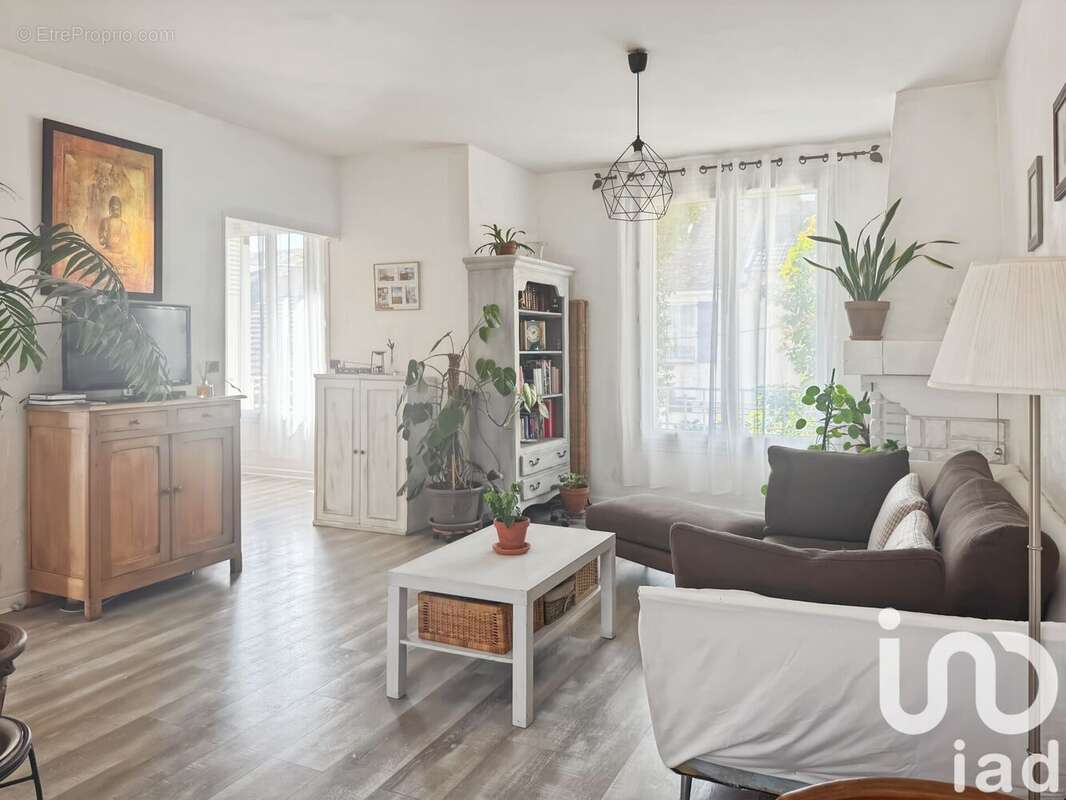 Photo 3 - Maison à SOISY-SUR-SEINE