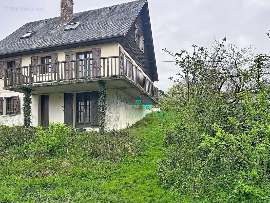 Maison à LILLEBONNE