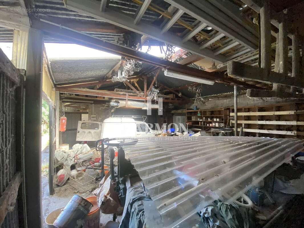 Harmon à vendre : Bizanos terrain constructible 552 m² - photo 3