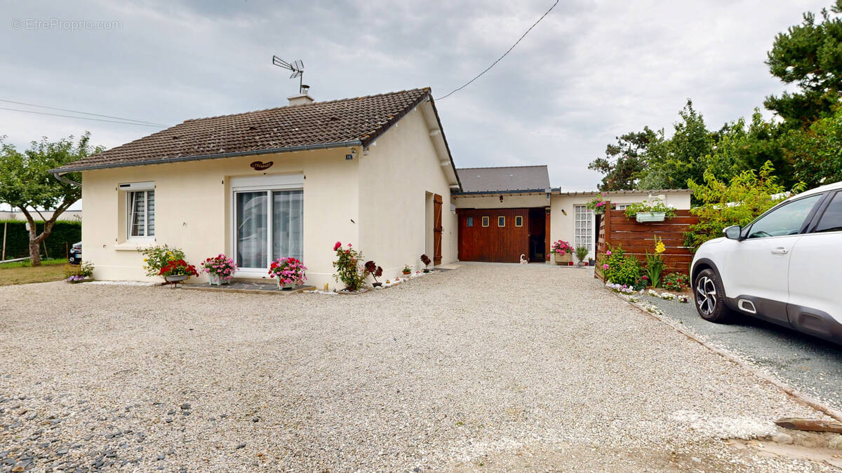 Maison à GOUVILLE-SUR-MER