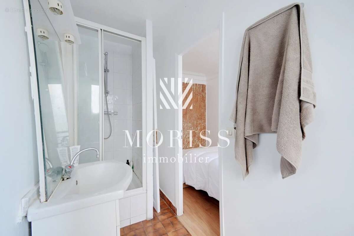 Appartement à PARIS-18E