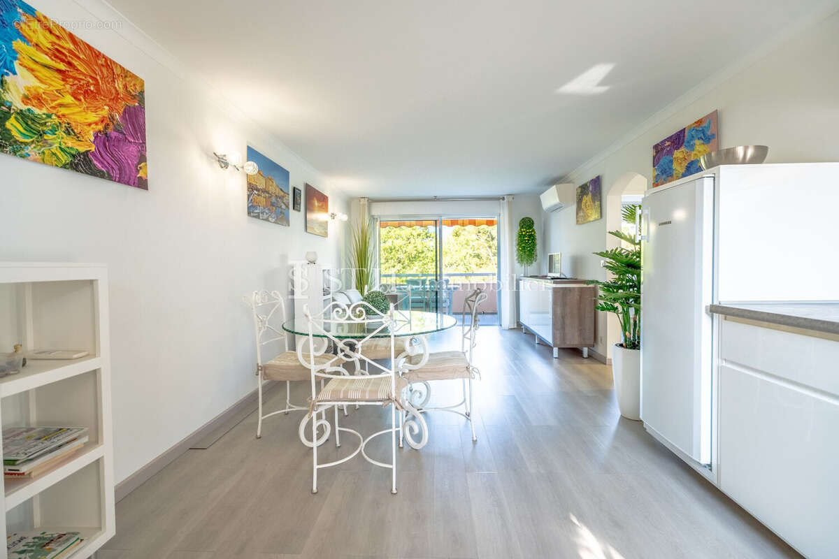 Appartement à FREJUS