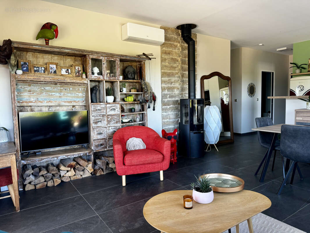 Atypique Plain-pied Contemporain avec Terrasses, Piscine et Vue… - photo 7