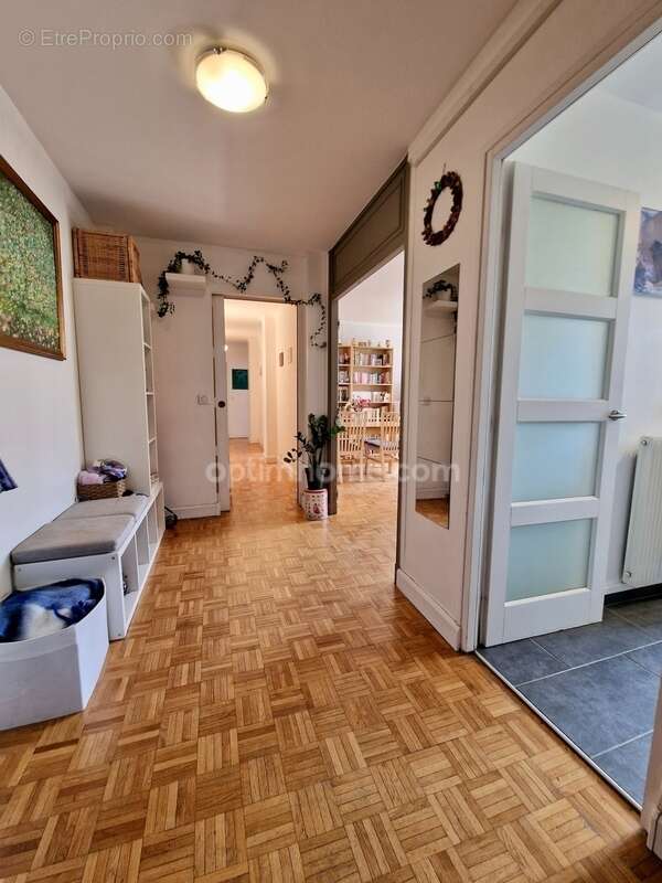 Appartement à CHOISY-LE-ROI
