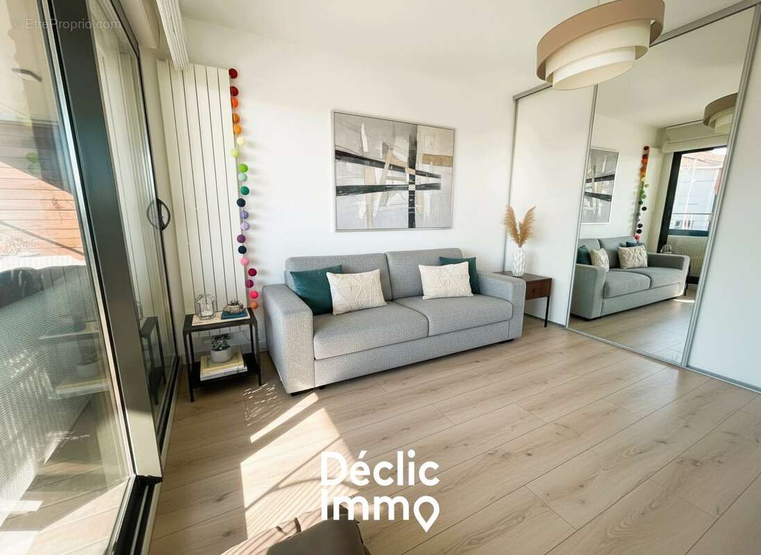 Appartement à CANDILLARGUES