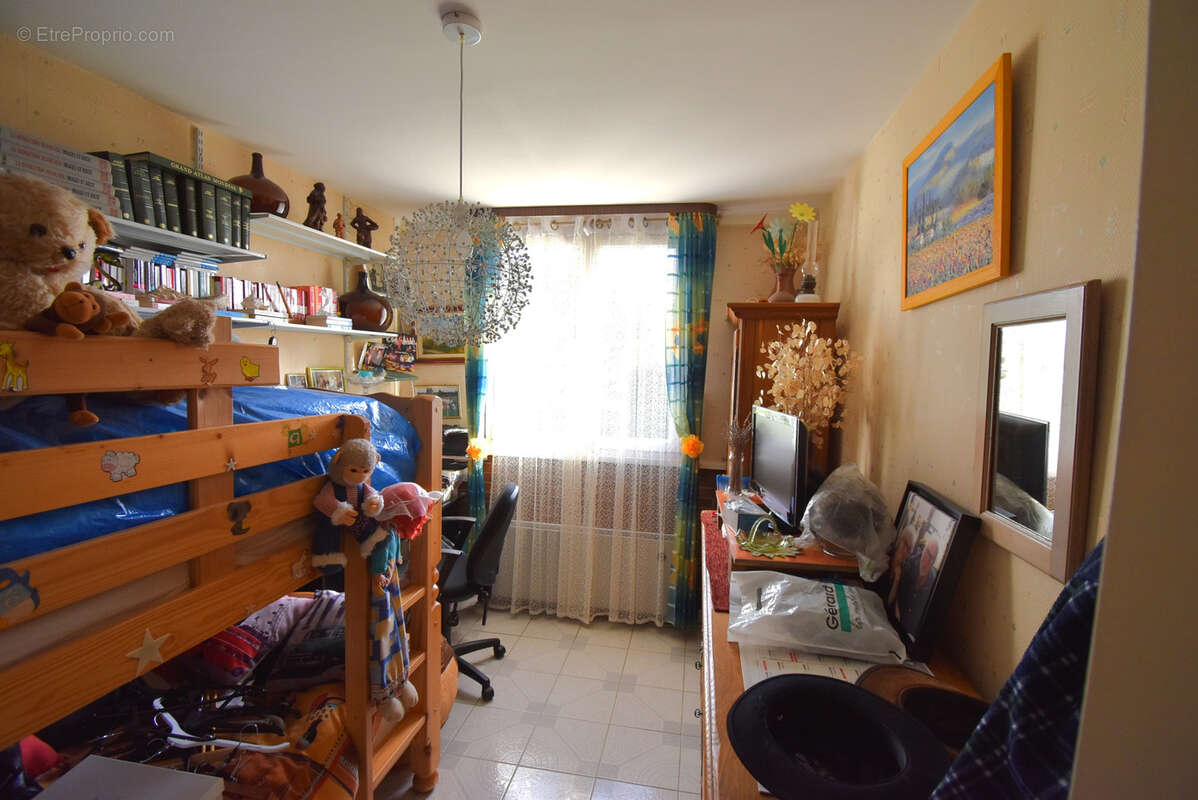 Maison à SAINT-LOUP-SUR-SEMOUSE