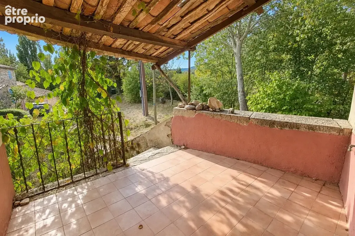 Maison de caractère avec dépendance et terrasses - photo 13