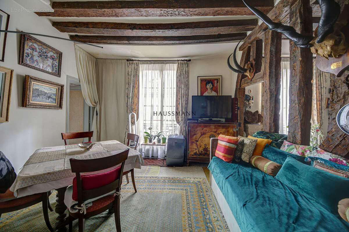 Appartement à PARIS-6E