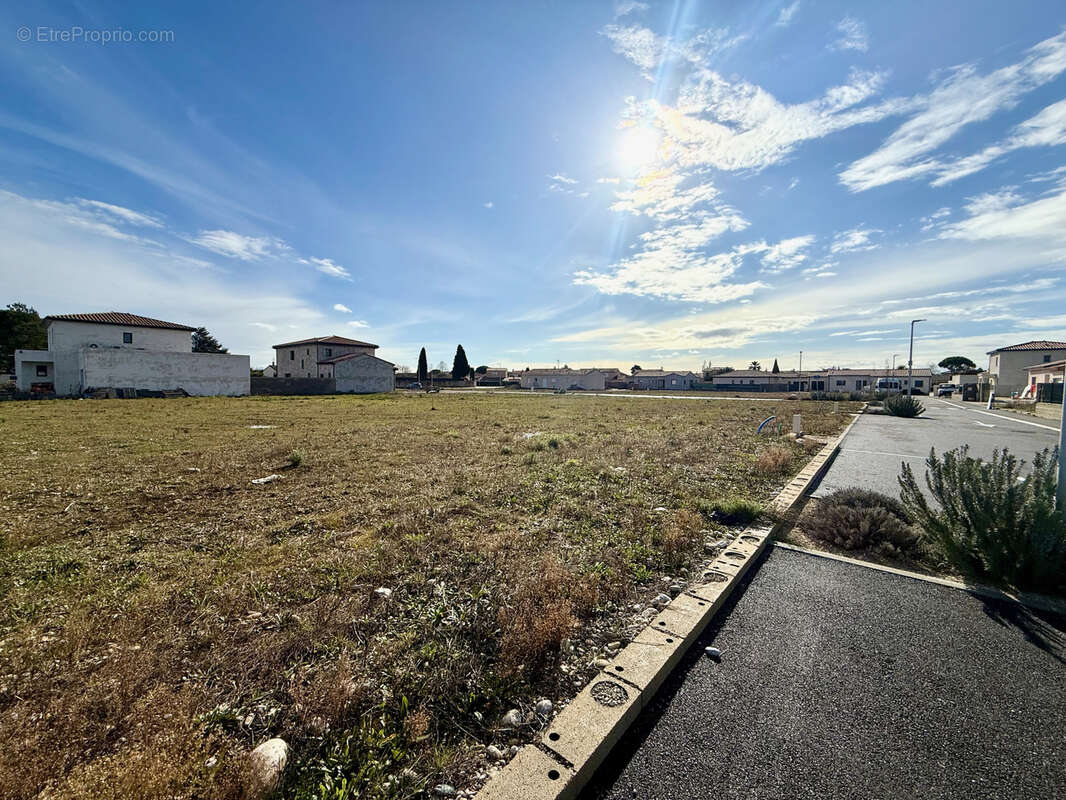 Terrain à PIERRELATTE