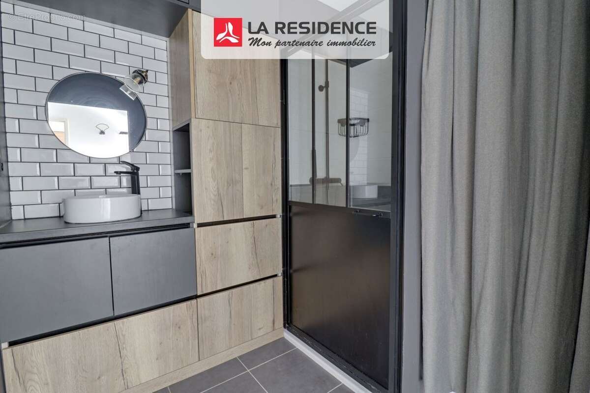 Appartement à CASTELNAU-LE-LEZ