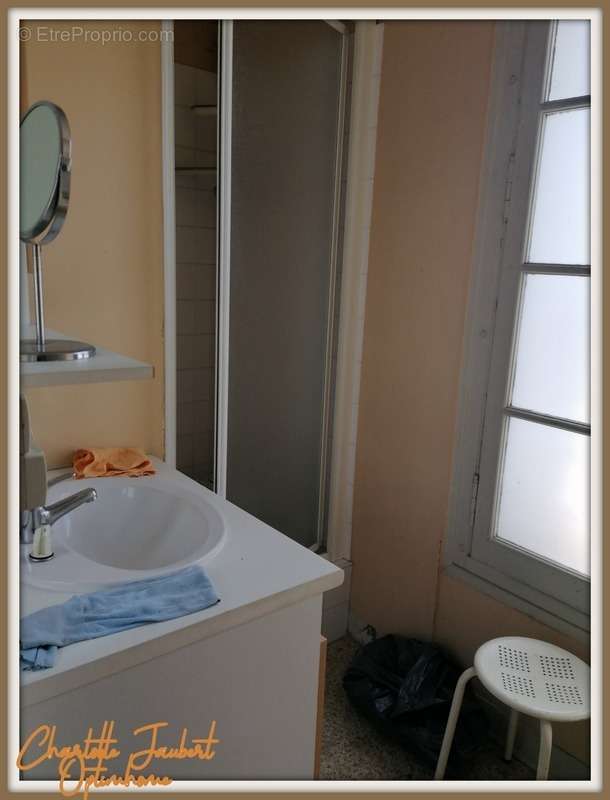 Appartement à CHALAIS