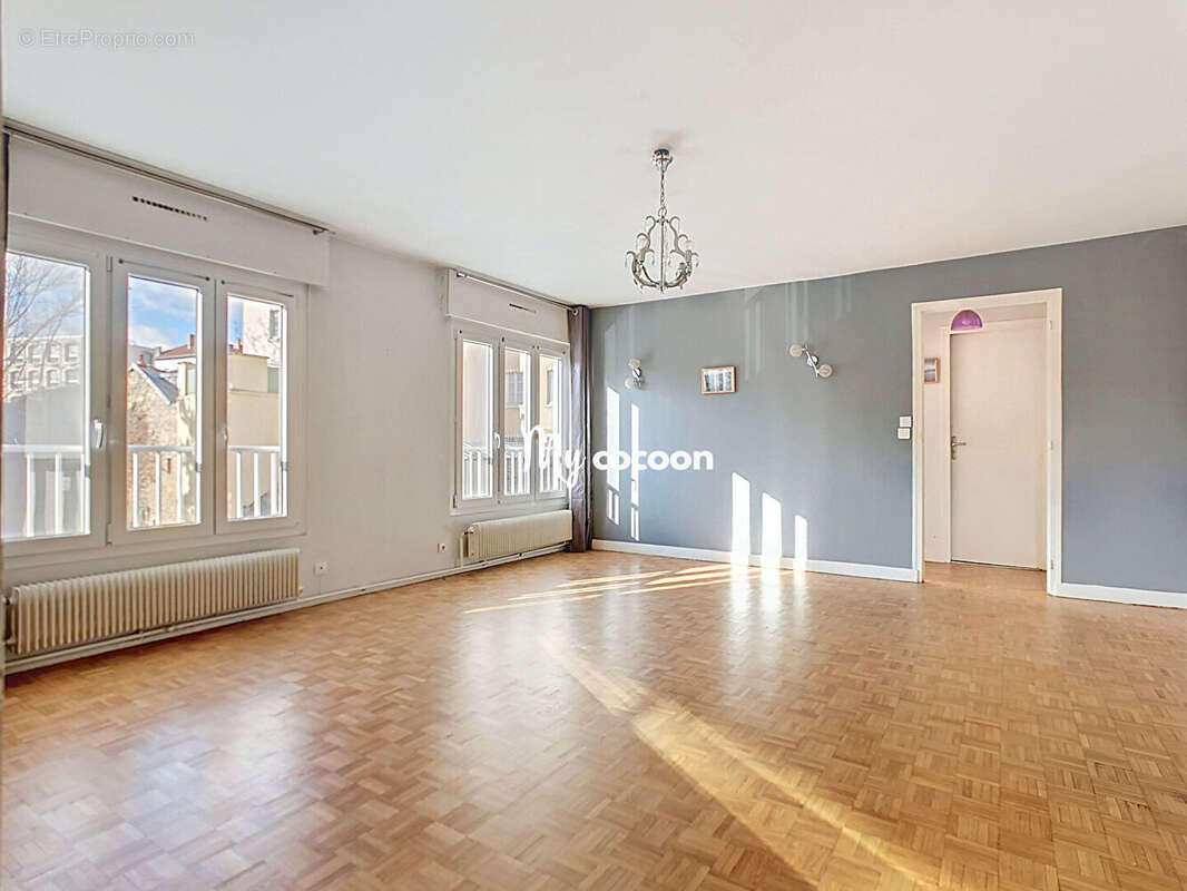 Appartement à LYON-7E