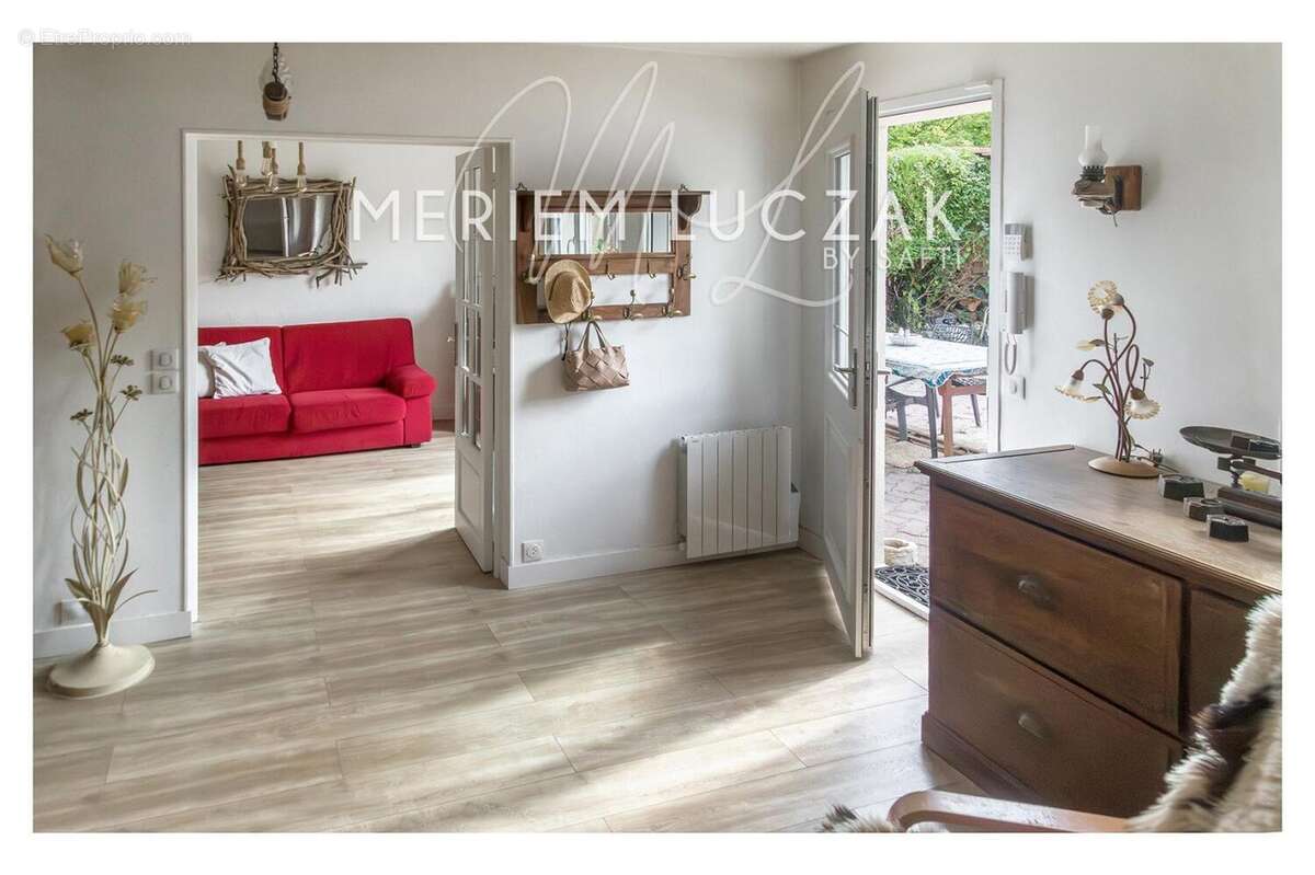 Photo 7 - Maison à POISSY